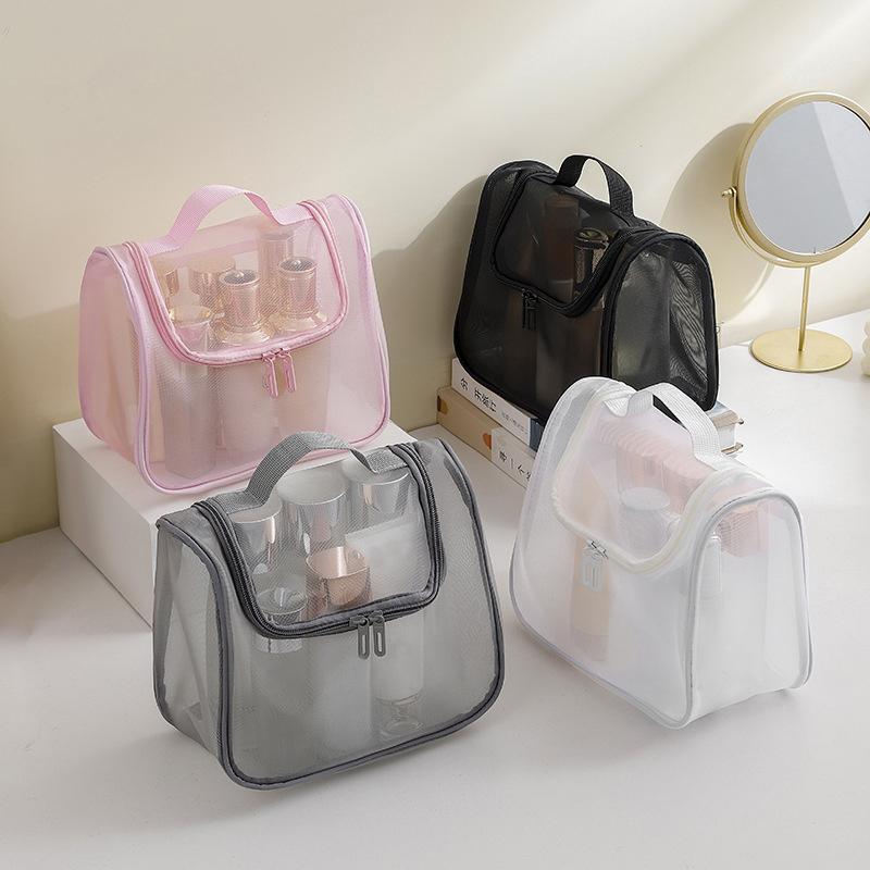 Large Capacity Mesh Makeup Bag Portable And Lightweight Durable Polyester Fiber Makeup Storage Bag With Zipper Easy To Care Fo