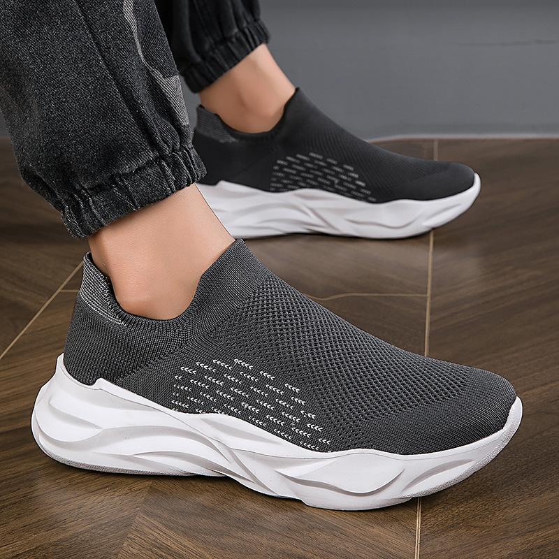 Ultra Lightweight Socks Shoes Men Women Breathable Knitted Casual Sneakers Slip-on Loafers Thick Sole Walking Footwear