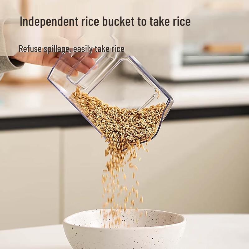 Obrotowy dozownik zbóż z wieloma przegrodami