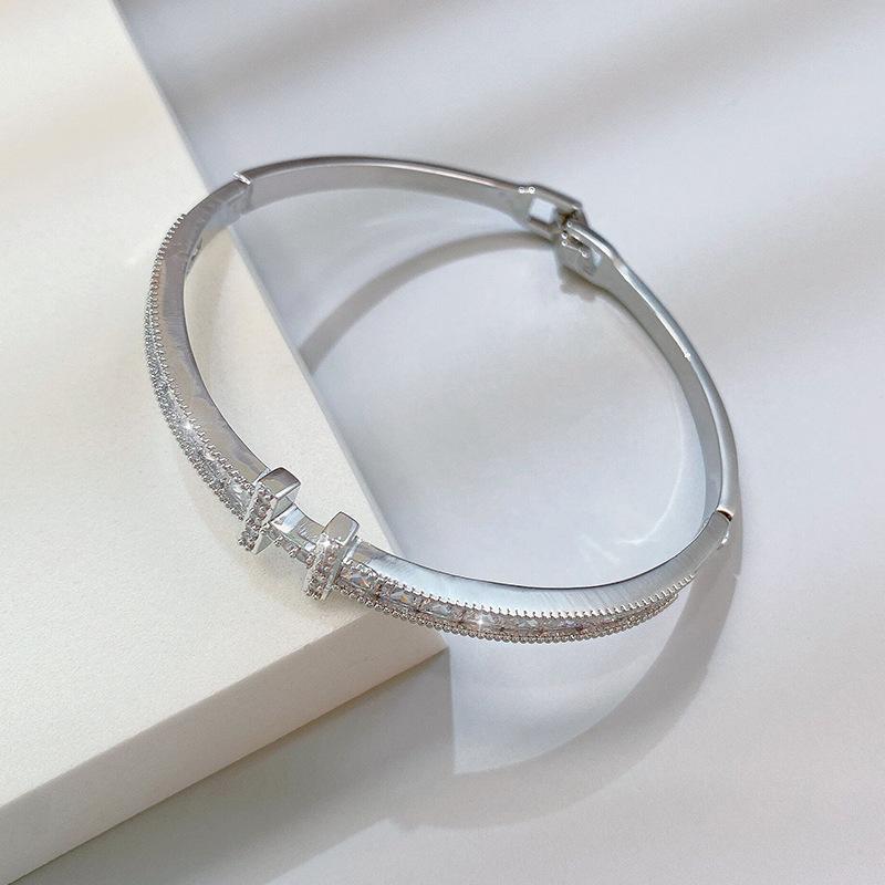 Stainless steel diamond bracelet simple fashion versatile bracelet personality temperament jewelry women