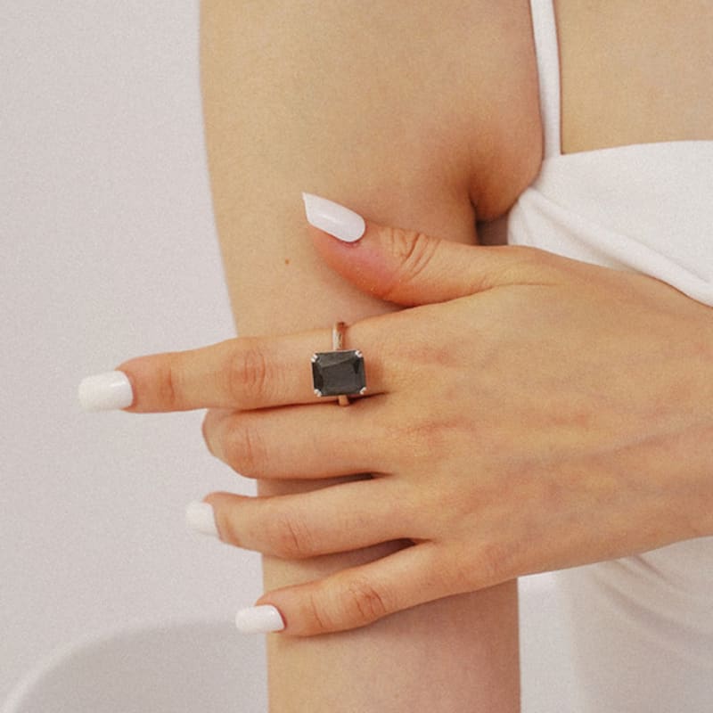 

LAYERMOOD [PEARL&DRAPE] Silver925 big square black R No. 15