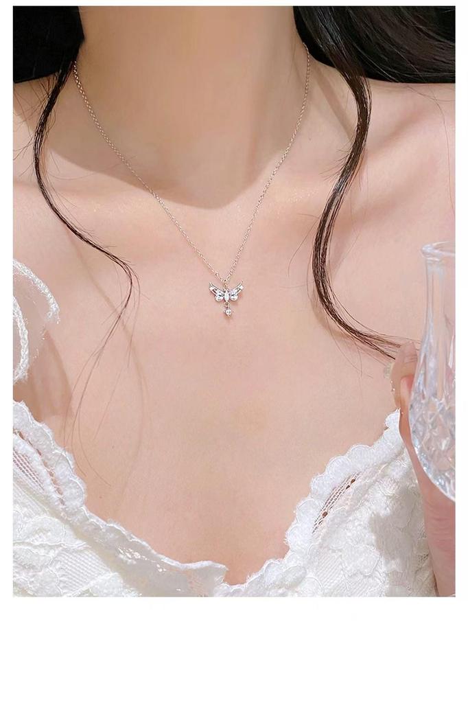 Vergoldete Schmetterling-Liebes-Anhänger-Halskette mit Quaste Schlüsselbein-Kette für Damen