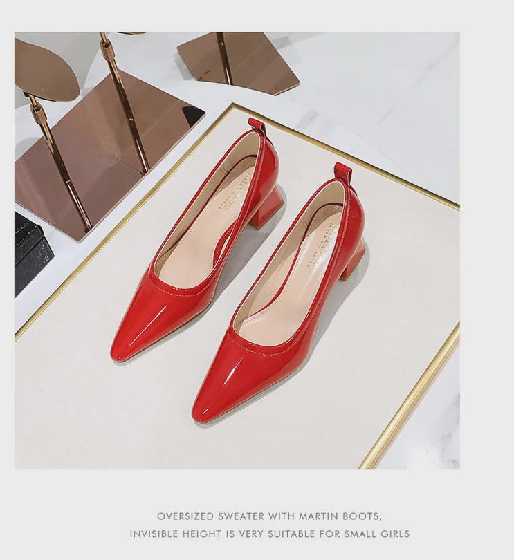 Korean Patent Leather Pointed-Toe Women's Shoes - Fashionable, Simple, Comfortable with Versatile Thick Medium Heel