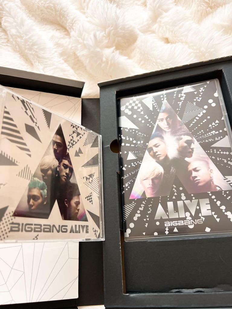 [USED] BIGBANG ALIVE First Press Limited Edition CD x 2DVD with Photobook