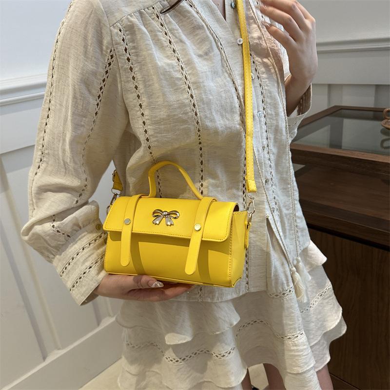 Fashionable Small Square Bag Simple Fashion Crossbody Bag Women Summer New Fashion Casual Simple Commuting Bag Women