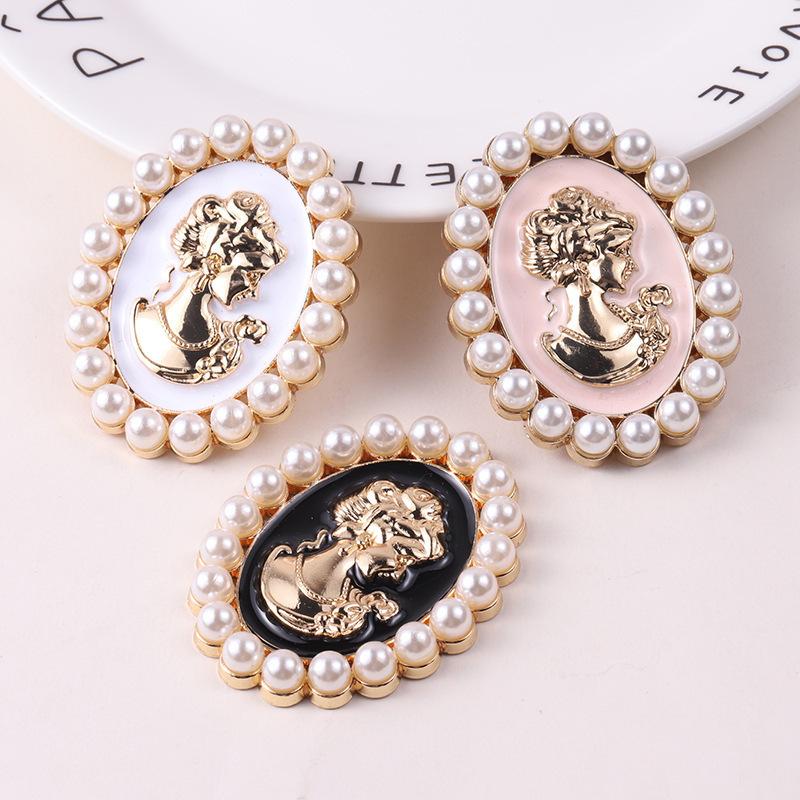 Sales Pearl Brooches For Women Oil Drop Queen Pin Brooch Lapel Pins Oval Shape Pearl Stylish Jewelry Brooches Voguish Noble Giveaway GiftsFashion Drop