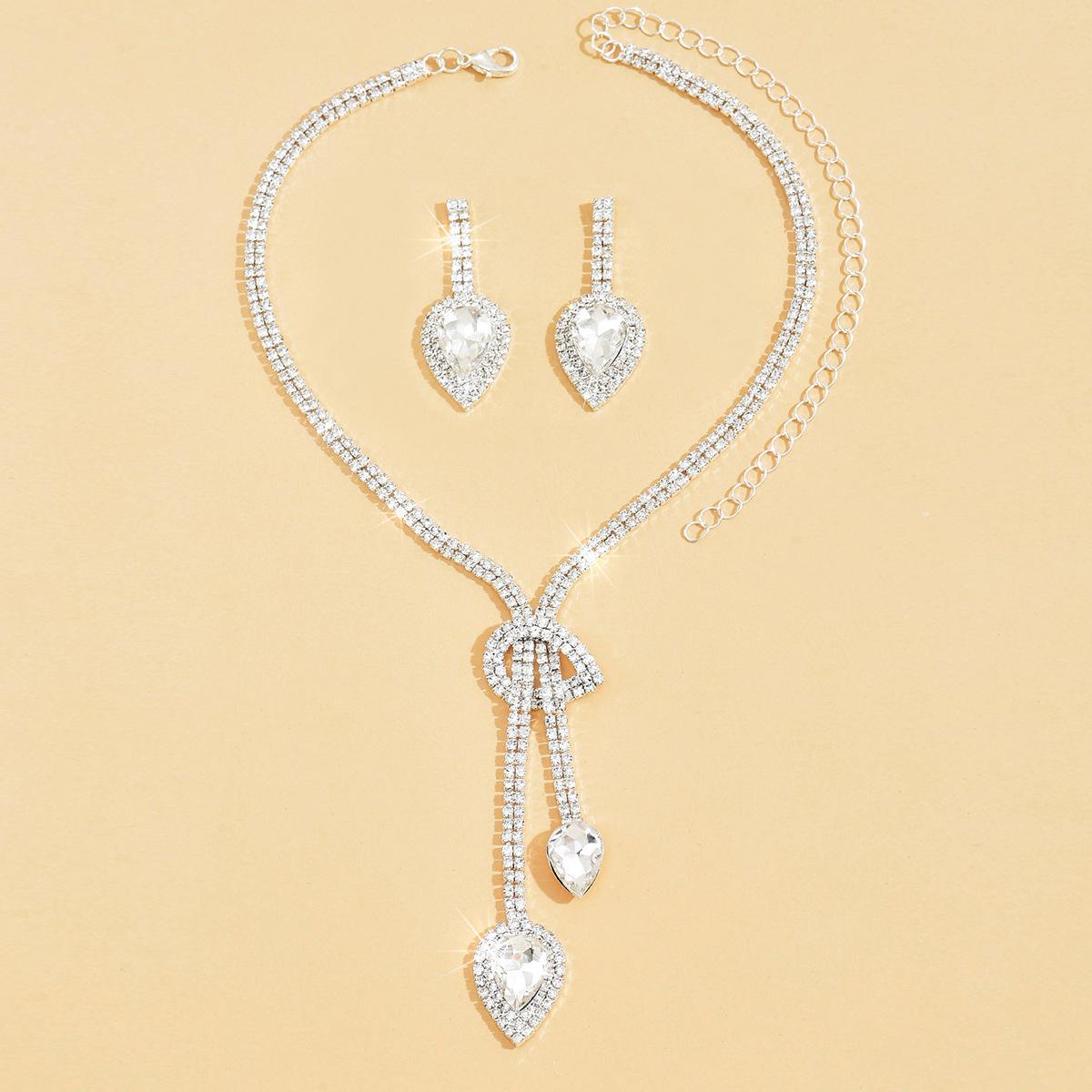 

Elegant Rhinestone Necklace and Earring Set - European & American Style Bridal Jewelry Accessories