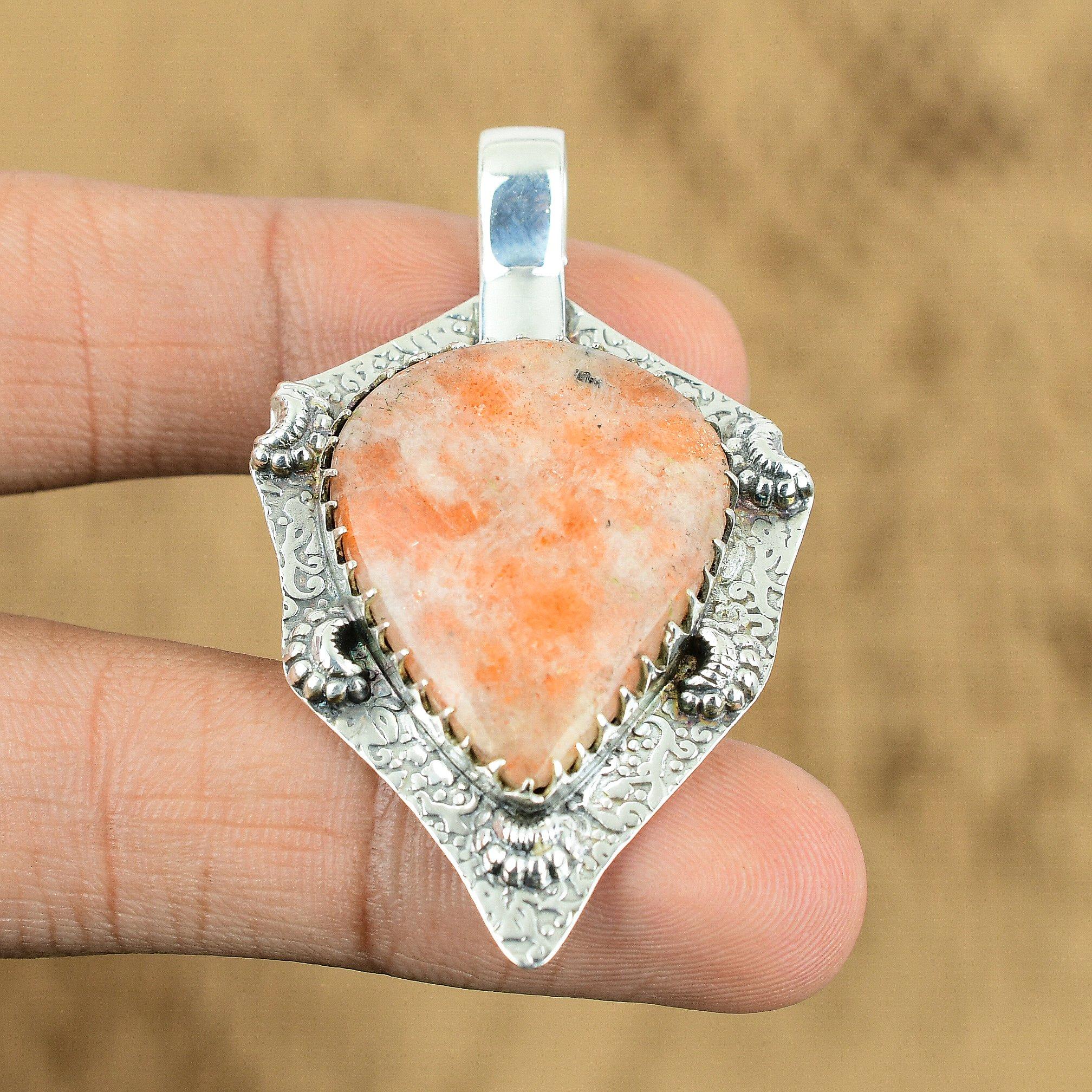 

Sterling Silver Sunstone Gemstone Engagement Birthday Sister Wedding New Pendant