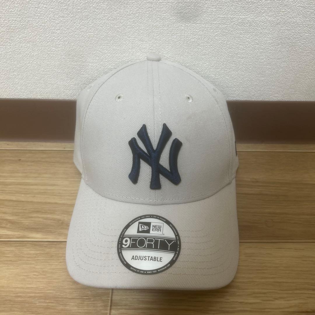 Used New Era 9FORTY Cap White/Gray