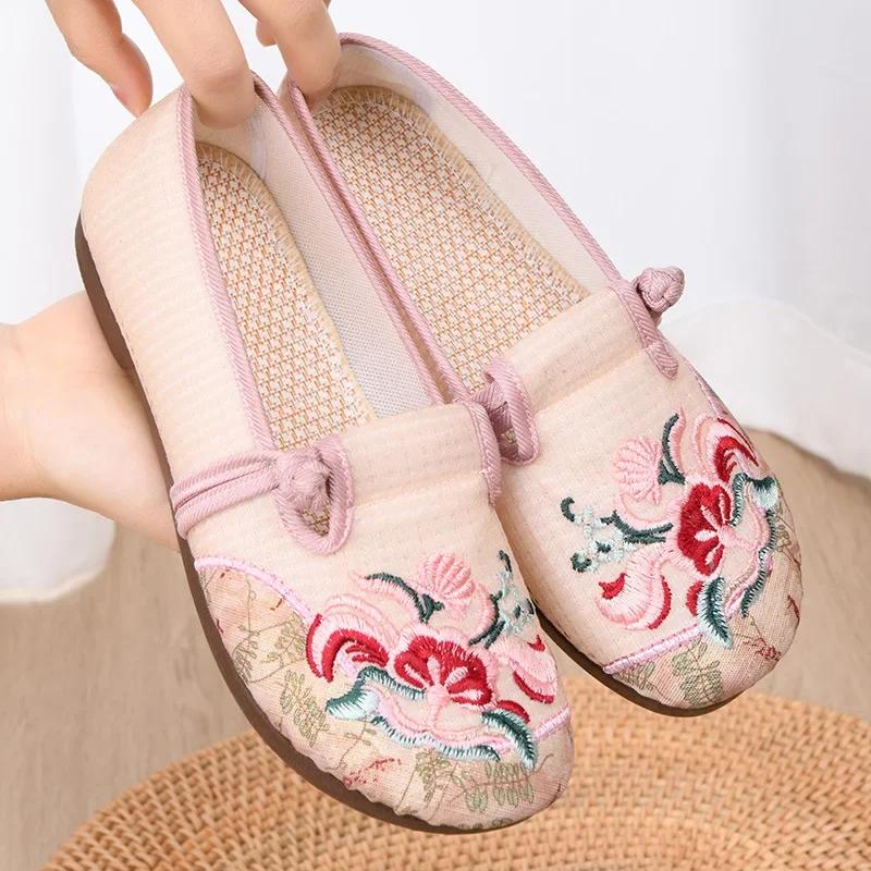 Fashion Soft Sole Casual Loafers  for Women Summer Fashion Knitted Non Slip Breathable Mesh Walking Shoes Woman Slip-on Platform Shoes