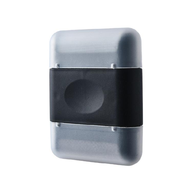 

Small Adhesive Fiber Roller For Quick Fabric Cleaning In Residence At Office Or While Traveling чорний