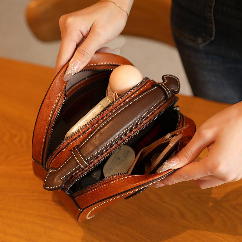 New Small Round Bag with Large Capacity  High End and Fashionable Women's Hand Held Crossbody Bag