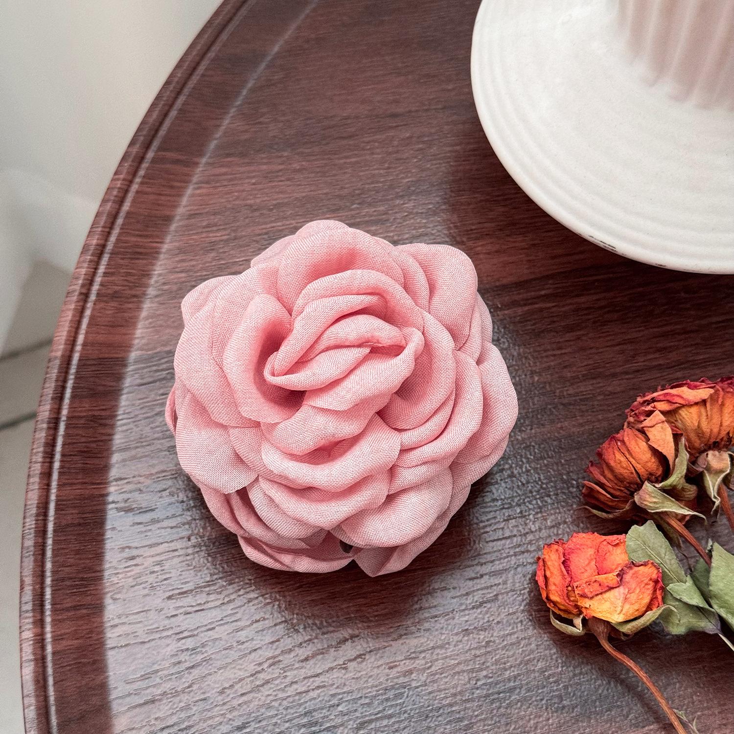 

Shark Floral Versatile Hair Clip In Multiple Colors For Trendy Summer Fashion Accessories Pink 8.2cm