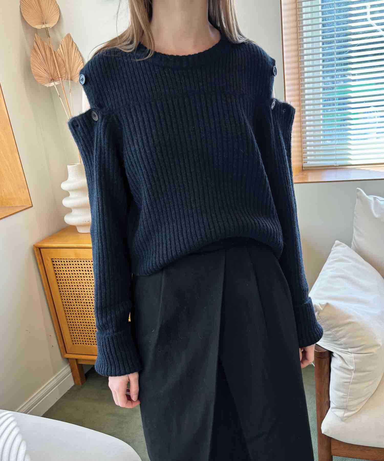Delaidy Invincible Button Knit (Navy)