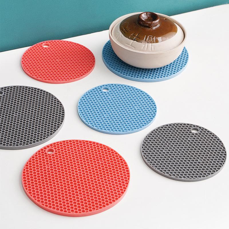 Silicone Heat-Resistant Dining Table Mat & Coaster Set