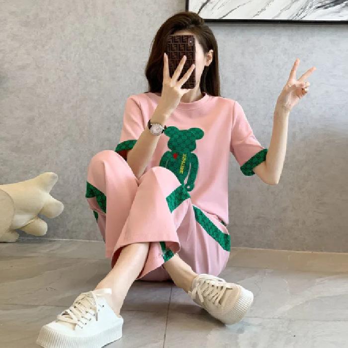 European Summer Sports Suit Women's Embroidered Bear Western Style Short Sleeve Wide Leg Pants Two-piece Set