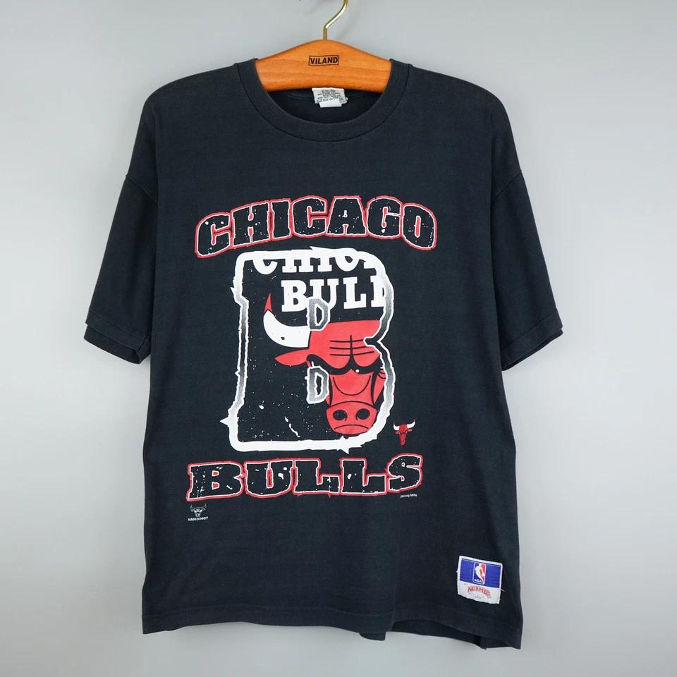 Vintage 1990s Chicago Bulls t shirt M