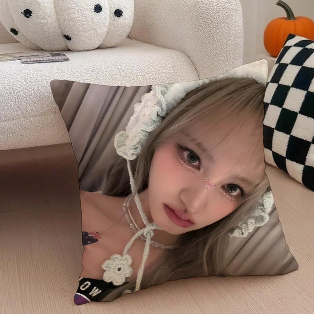 Korean KKim Ji Wons Beautiful Girl Cushion Cover Throw Pillow Cover Hidden Button Durable Polyester Chair Cushion