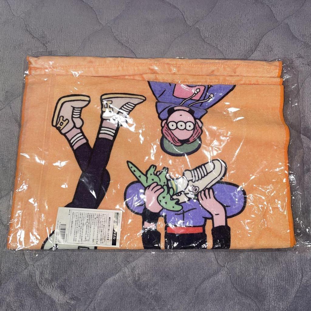 [USED] SHINee WORLD V in JAPAN Sports Towel