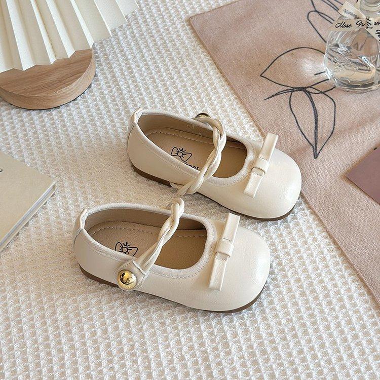 Korean version of girls' Xiaoxiangfeng soft-soled single shoes 2025 spring and autumn new children's princess shoes small leather shoes single shoes 