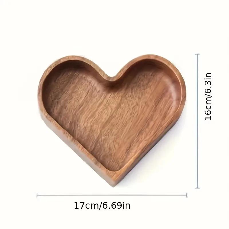 Hjerteformede tallerkener Dessertfat Sushi serveringsbrett Godteriskåler Dekorative trepaller Dekorer Valentinsdag Godteriskål
