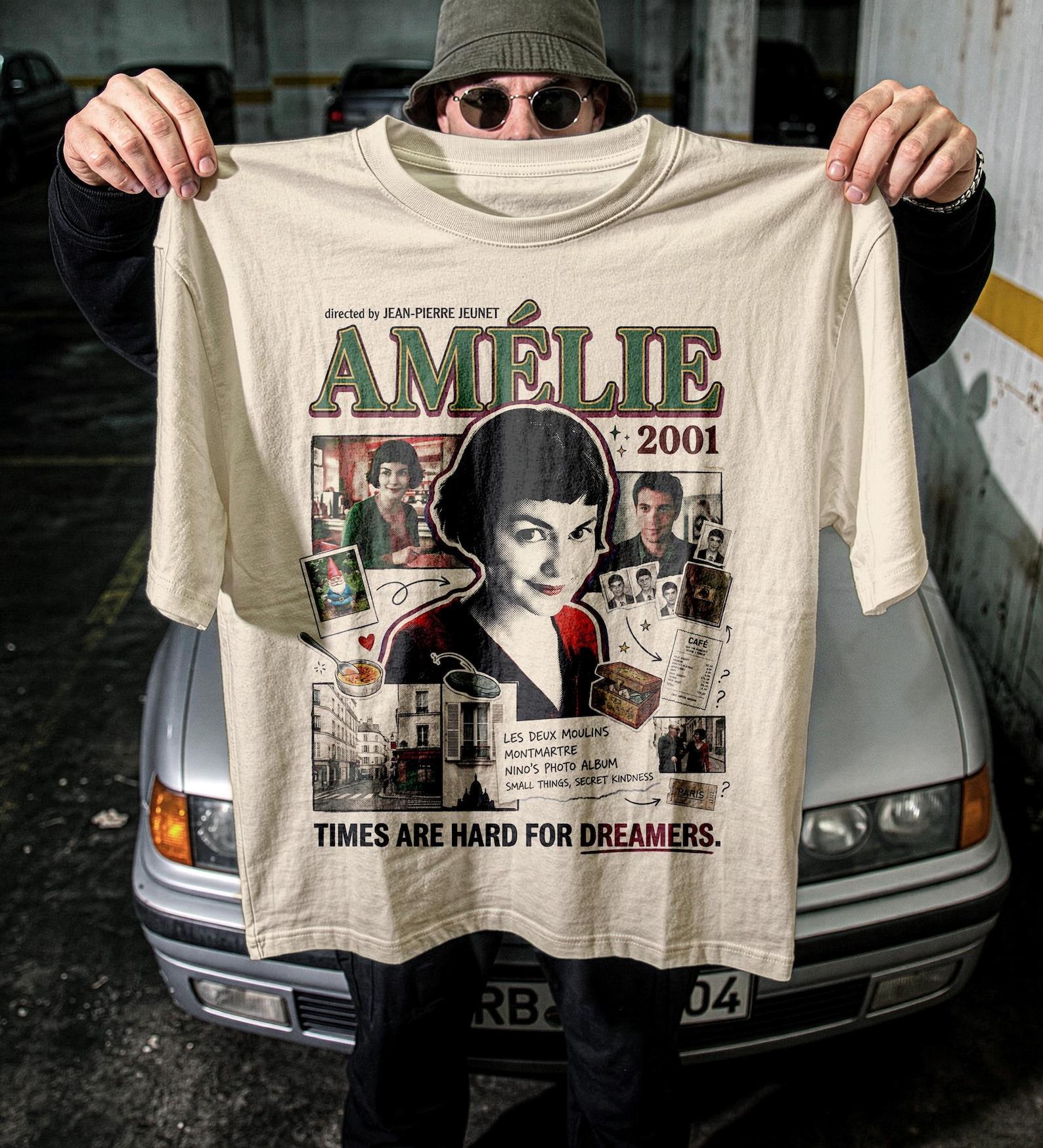 Amelie 2001 French Movie Shirt, Audrey Tautou Graphic Tee, Montmartre Dreamers (Cream) L