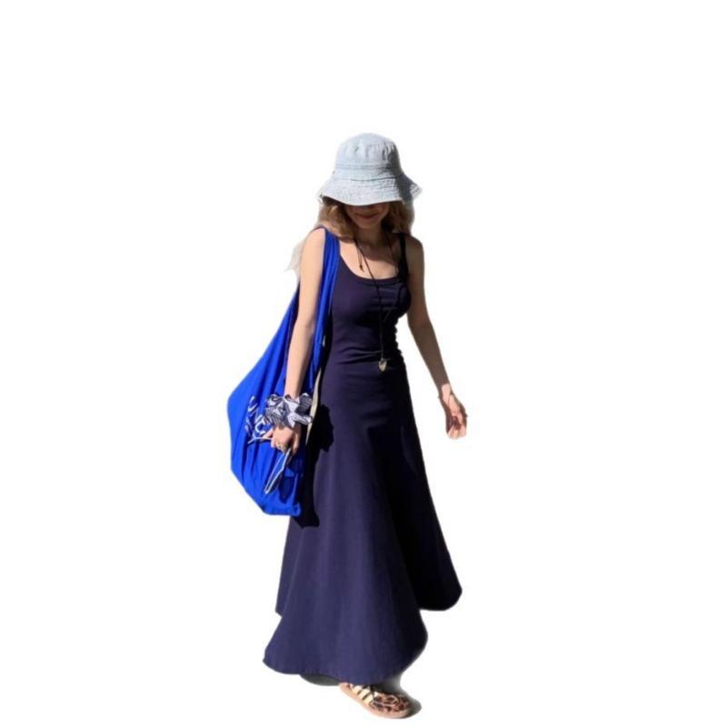 Women's Slim-fit Draw Pleated Knitted Halter Dress Summer Temperament Long Swing Ankle Dress