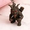 Krampus Nyckelring Vintage Snidad Skräckvarelse Demon Nyckelring Ryggsäck Skolväska Hängande Dekoration Väskberlock Plånbok Hänge