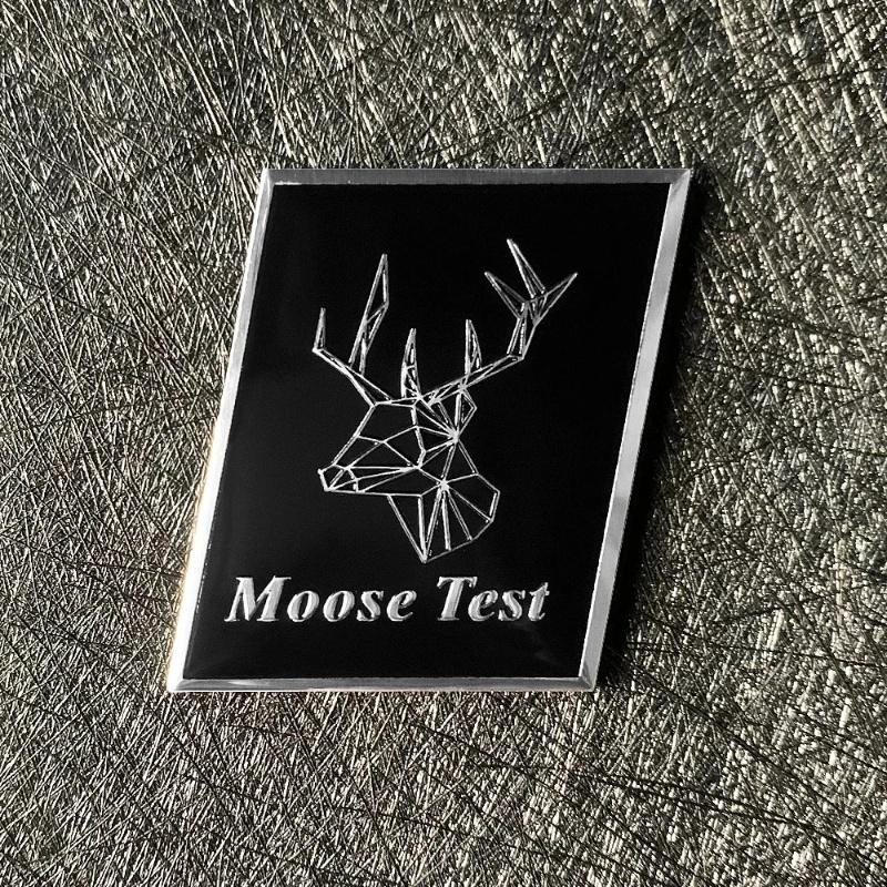 1pcs Car Accessories 3D Aluminum Logo Indoor Decoration Fender Trunk Stickers For Volvo Rdesign T6 AWD C30 C70 S40 S60 S70 S80