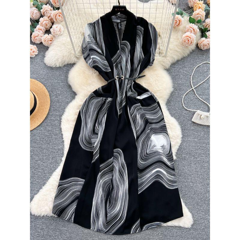 Mild Luxury Retro Summer Shoelace Waist Trimming Printing Dress