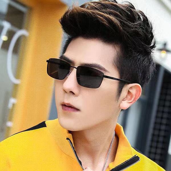 New Small Frame Square Sunglasses Men Photochromic Polarized UV400 Outdoor Driving Sun Glasses