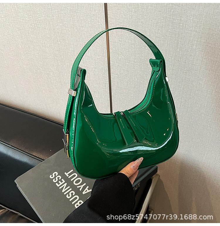Shoulder Bag Women's 2025 New Simple and Fashionable Patent Leather Glossy Handbag French Underarm Bag Crescent Bag