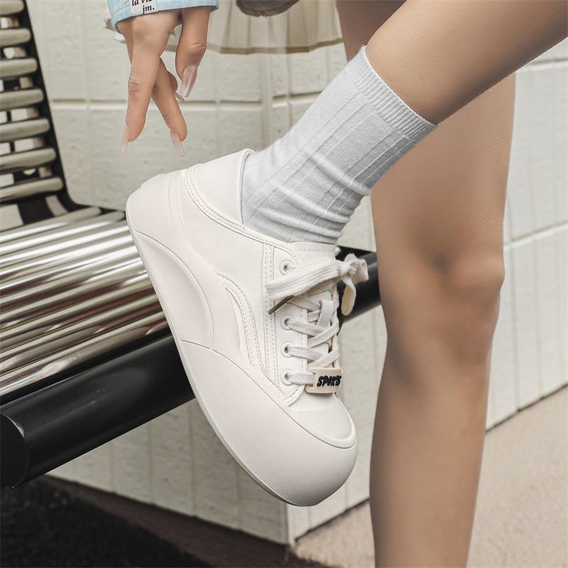 Women's casual shoes platform bread shoes women's spring new lightweight board shoes round head white shoes