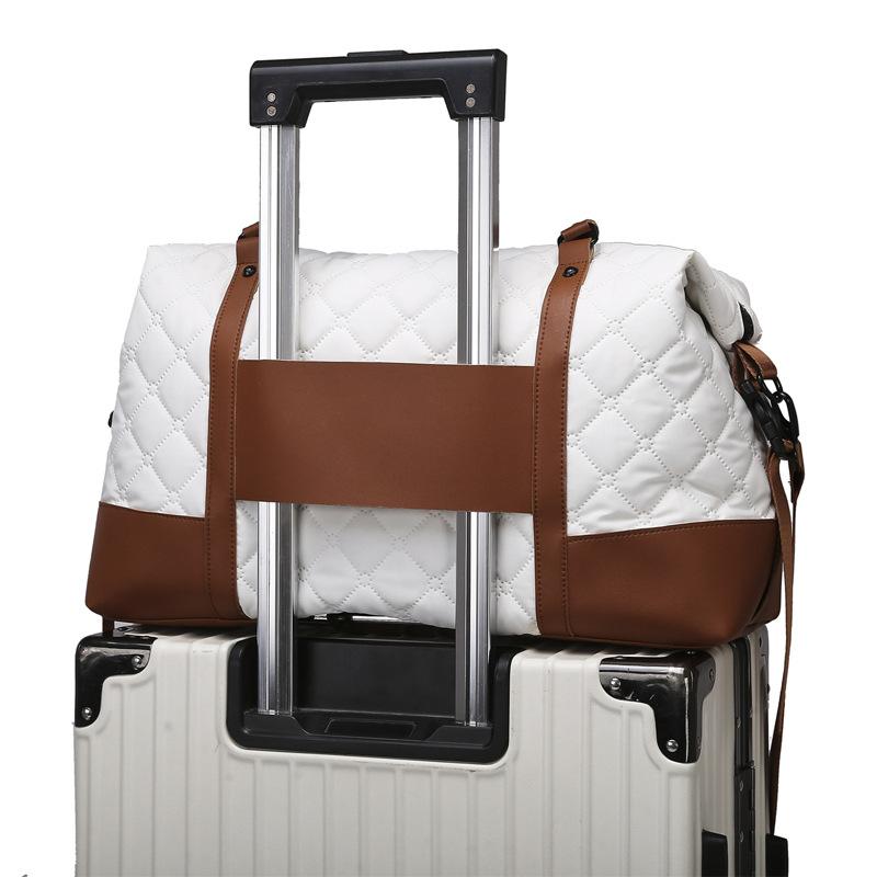 Travel bag High texture large capacity luggage bag Rhombus design fitness shoulder bag Short trip messenger bag