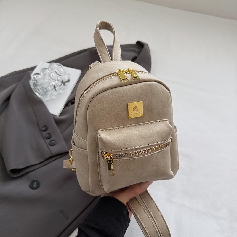 Casual retro backpack new large capacity sweet and fresh shoulder portable backpack class commuter schoolbag