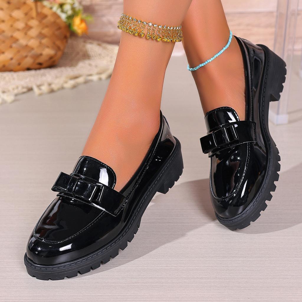 Large Size Loafers Women's Spring and Summer 2025 New Patent Leather Bow Mary Jane Shoes Casual Shoes Women 43