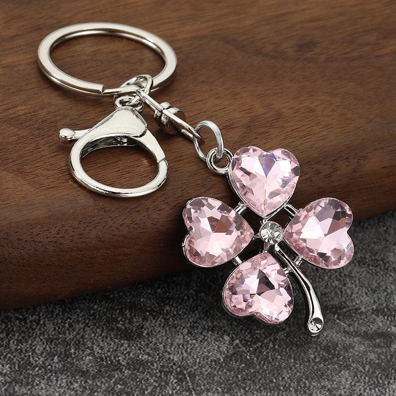 Luxury Rhinestone Four-Leaf Clover Keychain Green Leaf Fashion Keyring Bag Charm for Women Trendy Exquisite Gift