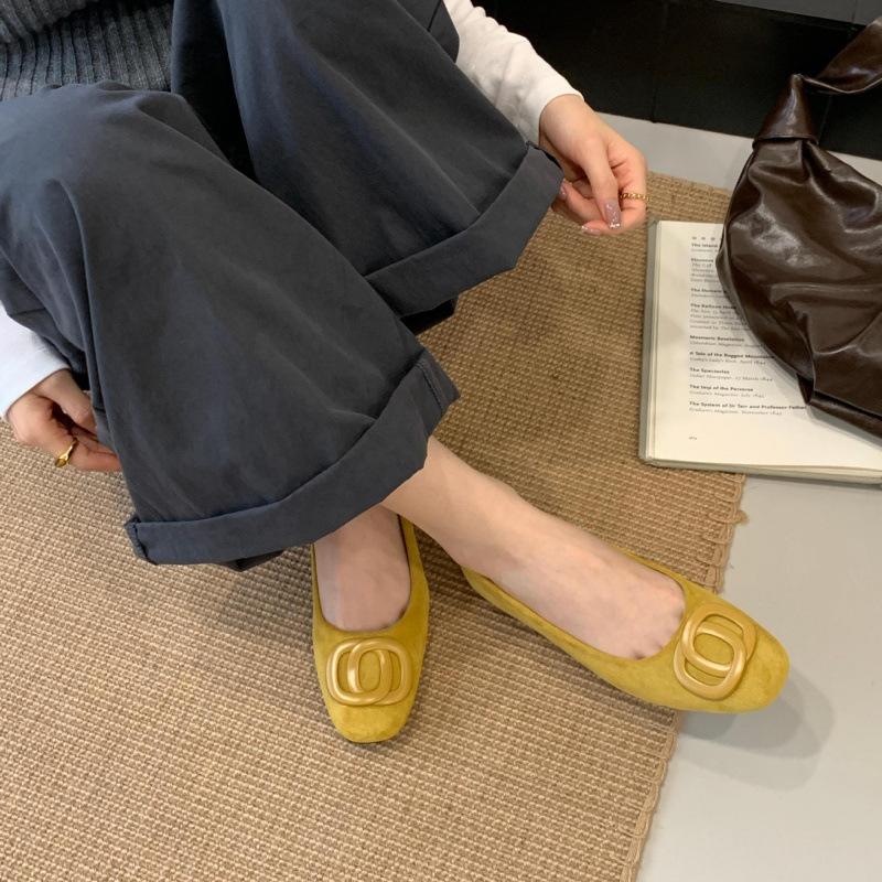 2025 spring and autumn new French temperament gentle daily commuting shallow mouth single shoes women casual retro inner height-increasing shoes women