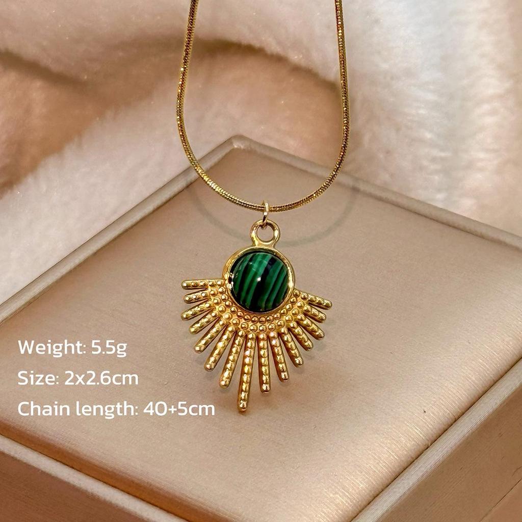 Maillard Malachite Titanium Steel Sun Pendant Necklace - Versatile Light Luxury for Women, Perfect for Autumn/Winter Accessories