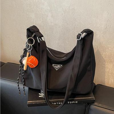 Popular Nylon Large-capacity Tote Bag Women's Leisure Simple Commuter Bag Trendy Versatile Messenger Bag
