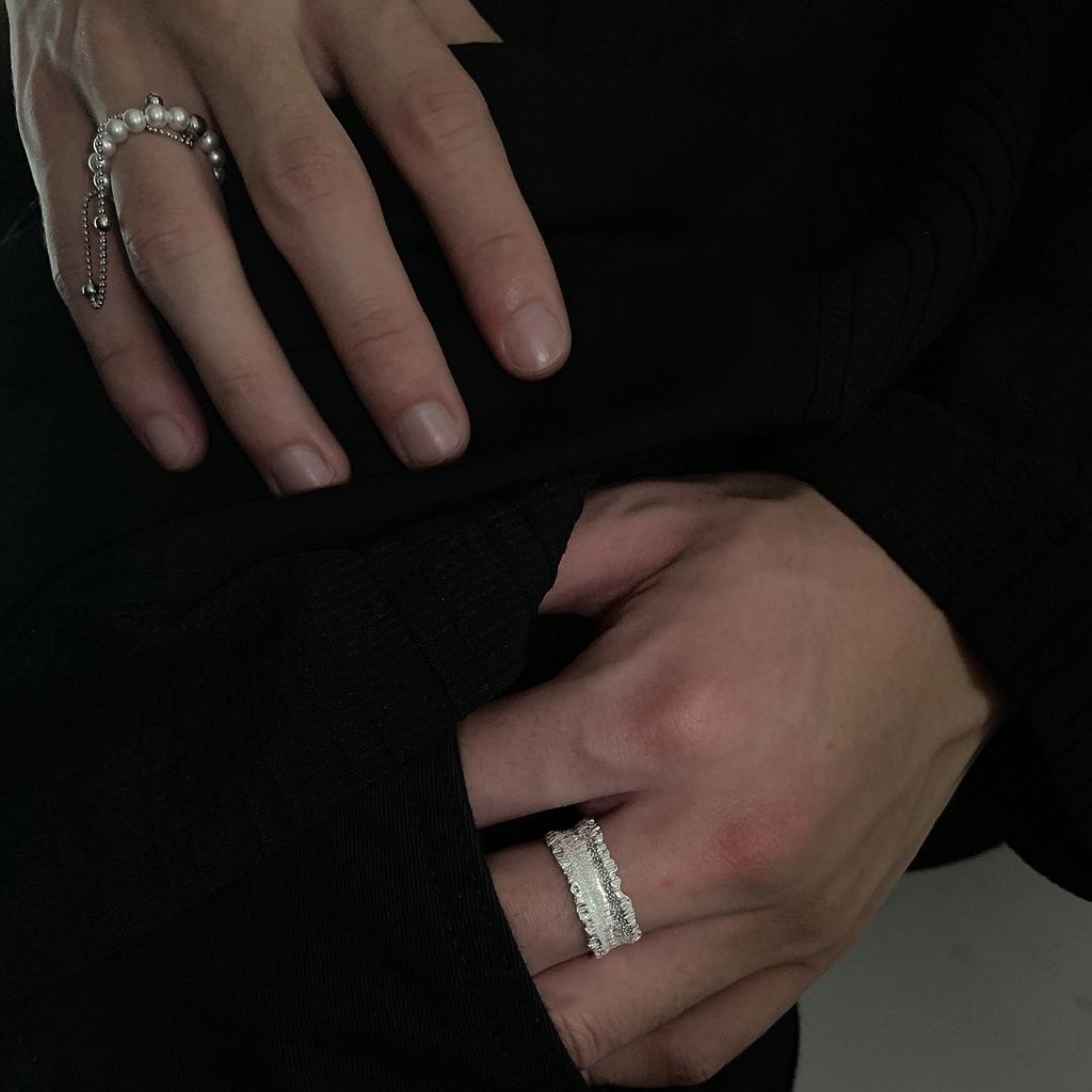 Ring Cold Trendy Cool Women'S Fashion Niche Design Matte Fold Irregular Wavy Edge Personalized Ring