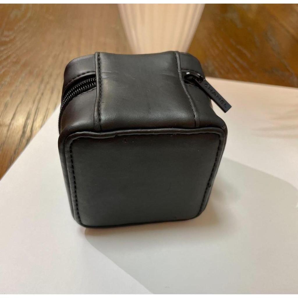 Used CHANEL CHANEL watch case watch case travel case black