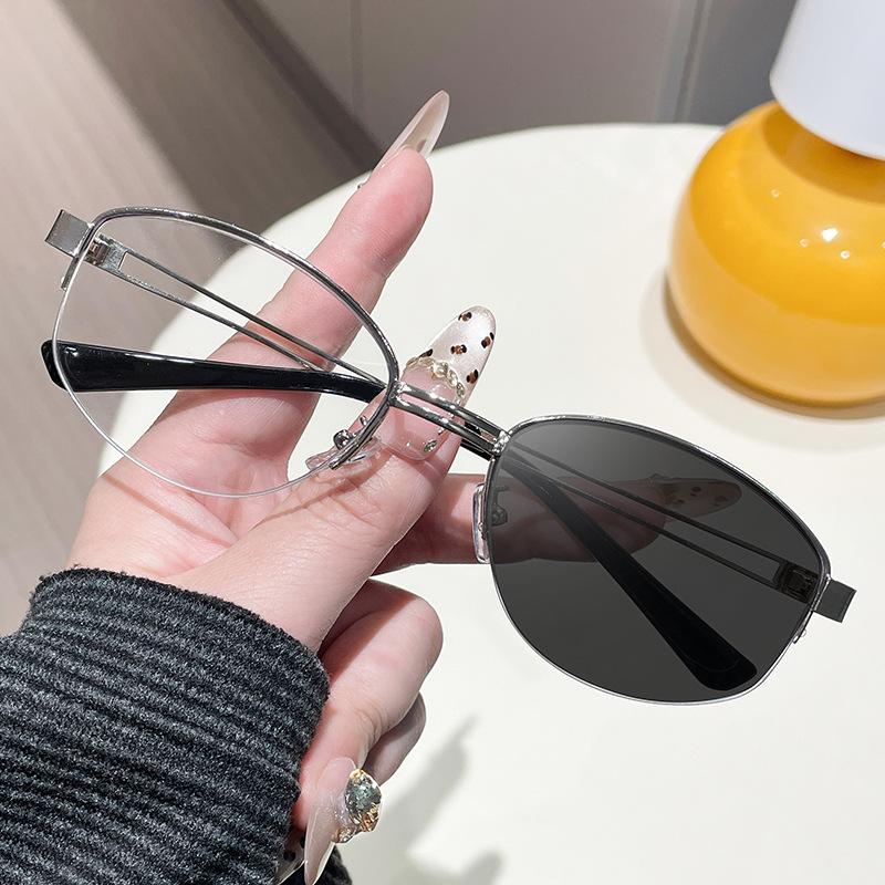 

Anti-blue Light Photochromic Glasses Fashion Half Frames Oval Accessory Eyewear Trendy Outdoor Photography Eyeglasses серебряный