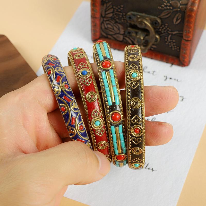 Tibetan Nepalese Bracelet Vintage Brass Inlaid Turquoise Xizang Handmade Bracelet Exotic Accessories for Men and Women