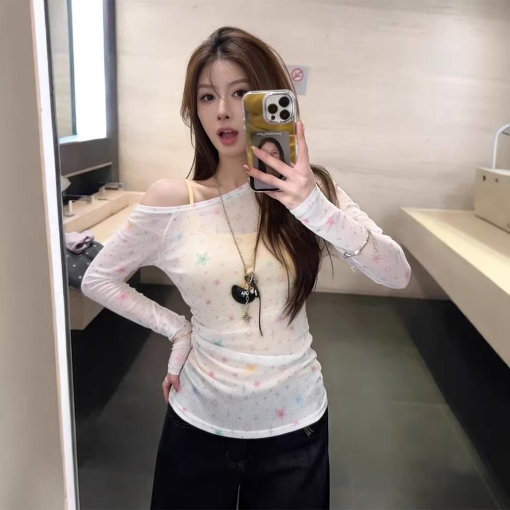 American Spice Girl One-word Shoulder Long-sleeved Blouse Sunscreen T-shirt Women's Spring Niche Slim and Thin Casual Top Ins Tide