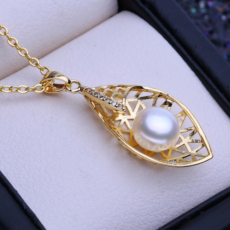 LSOOYH Natural Freshwater Pearl Jewelry CZ Necklaces For Women Bohemian Flower Pendant Wedding Gift