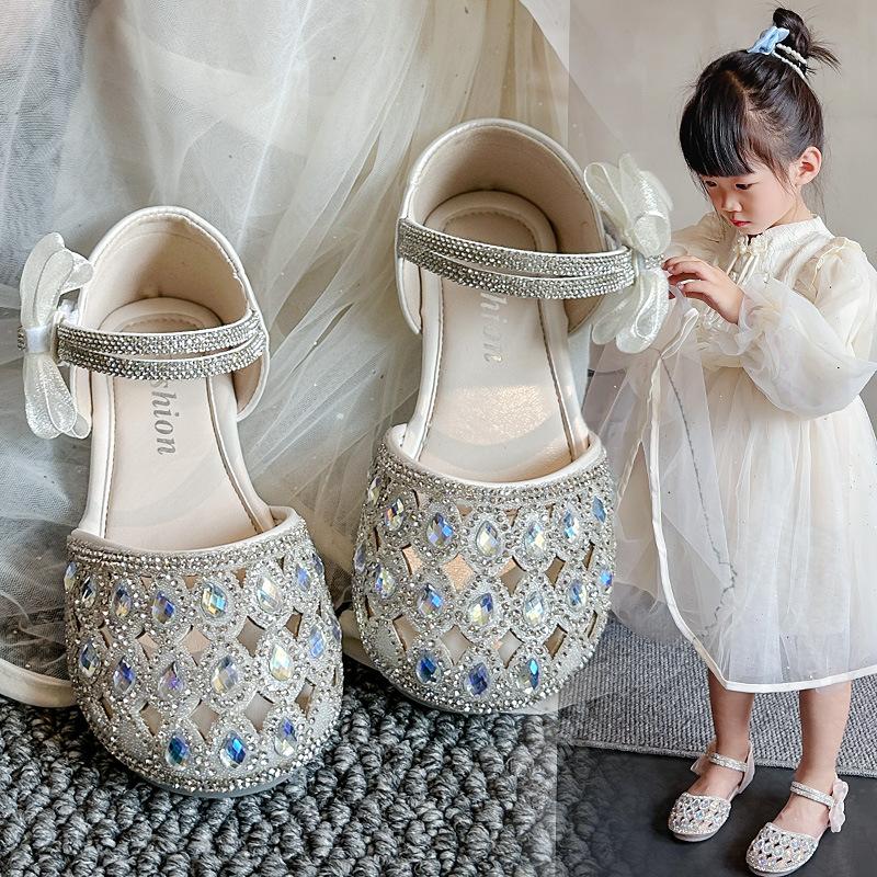 Girls Princess Shoes Shiny Crystal Ins Trendy Kids Sandals Mesh Lace Bows 2025 Summer New Girls Dance Shoes Elegant Hollowed-out