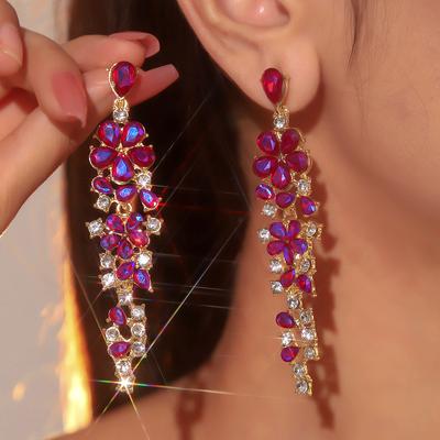 Fashion Temperament Long Crystal Earrings High-Grade Luxury Women's Earrings 1 Pair