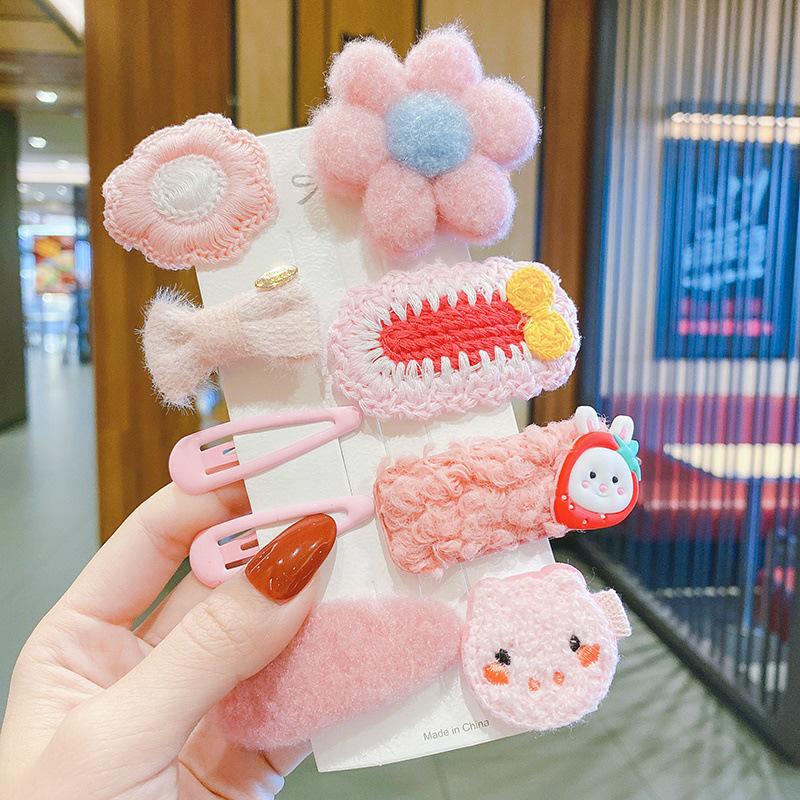 Kreskówkowe pluszowe spinki do włosów dla dzieci - Urocze jesienno-zimowe klipsy dla dziewczynek, w koreańskim stylu księżniczki