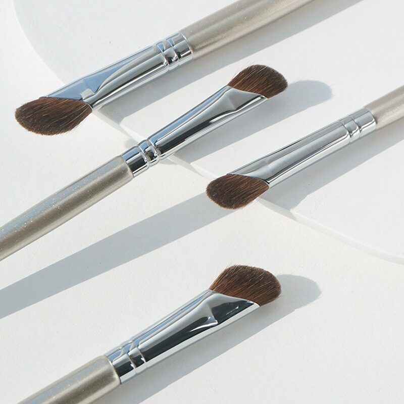 Sickle Eye Countour Brush Pony Hair Nose Wing Blending Brush Oblique Head Repair Finger Belly Shadow Brush Animal Hair a Makeup Brush